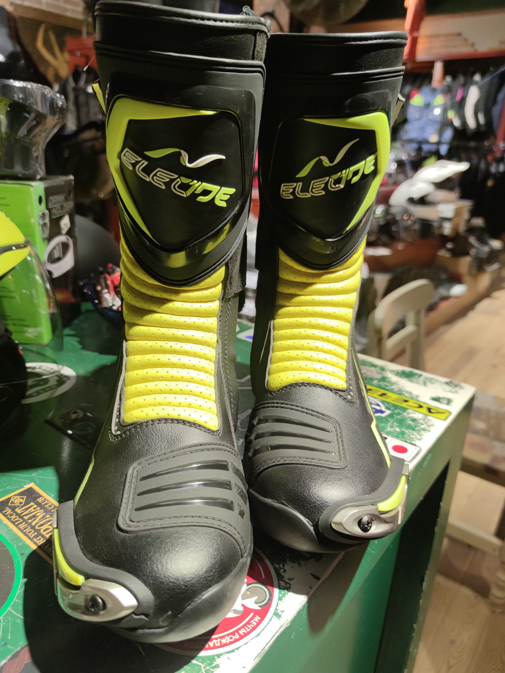 cizme boots racing garash durres tirane albania oferte okazion lekure te reja