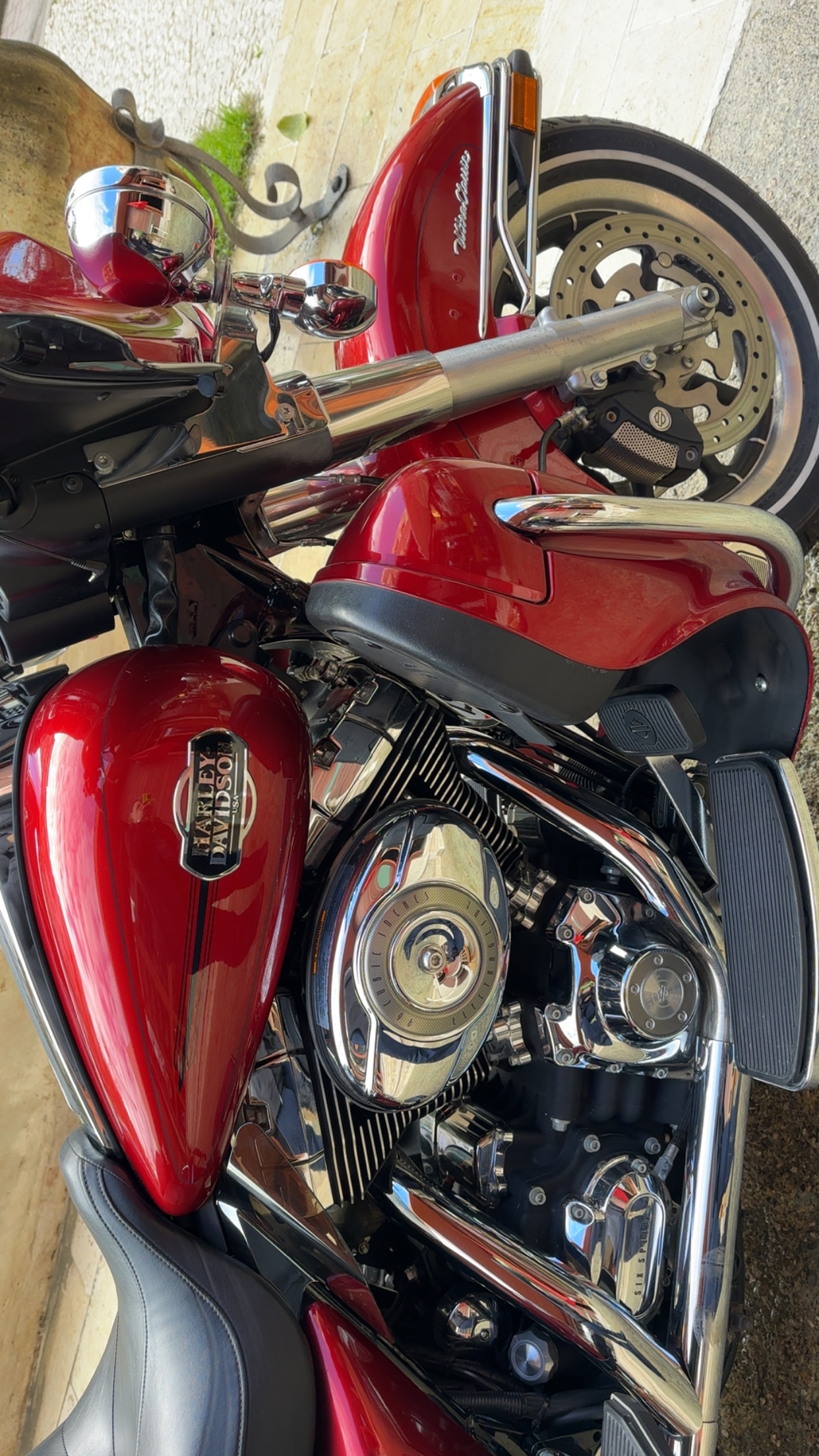 Harley-Davidson Electra Glide Ultra Limited - Image 9