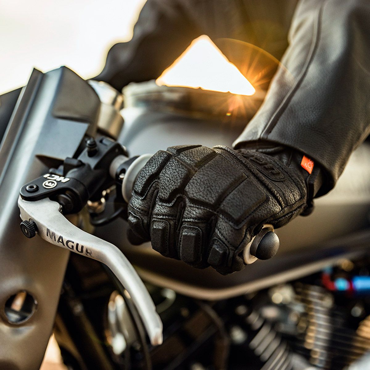 Doreza icon mbrojtese usa praktike oferte okazion troy motor albania durres tirane fier lushnje berat sarande vlore kosove ide dhurate gift idea gloves